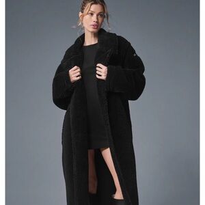 ALO Yoga Black Oversized Sherpa Trench